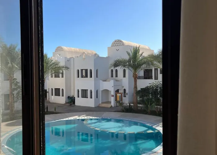 Pool View 1br Self Check In&wi-fi *